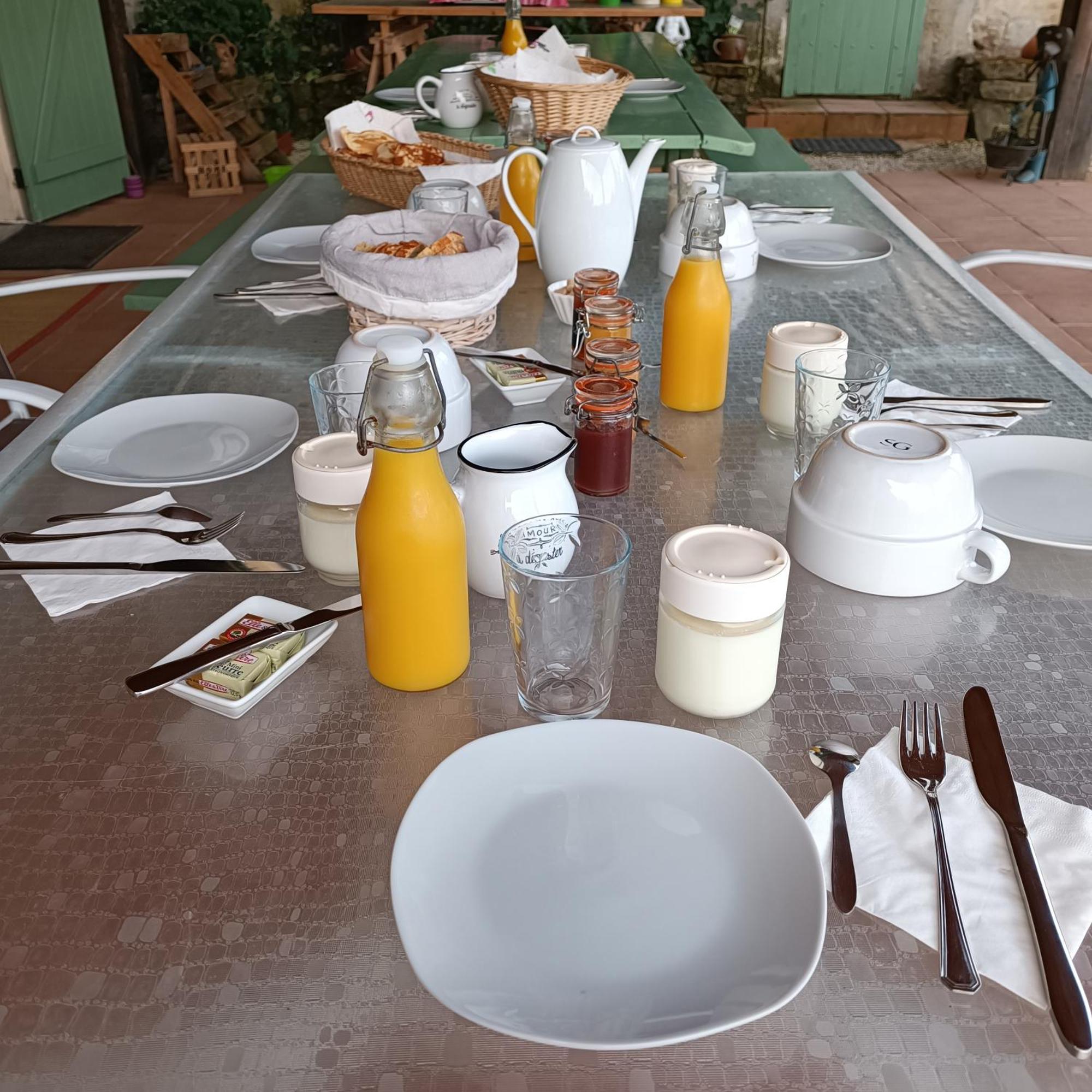 Bed and Breakfast Baladous Montgaillard-de-Salies Экстерьер фото